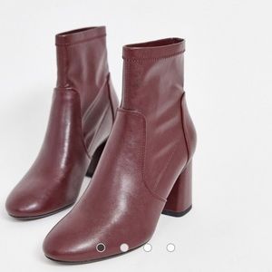ASOS Bershka Faux-Leather Heeled Ankle Boot Sz 9